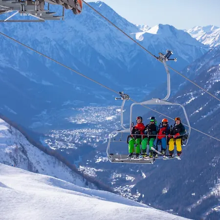 Le Au Tour In-ski Out - Happy Apartment Chamonix